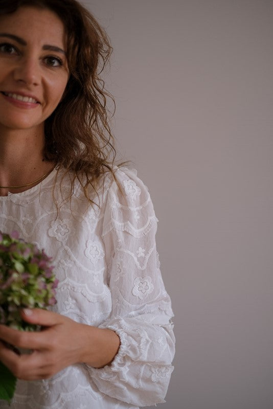 BLUSA PETALI E FRANGE