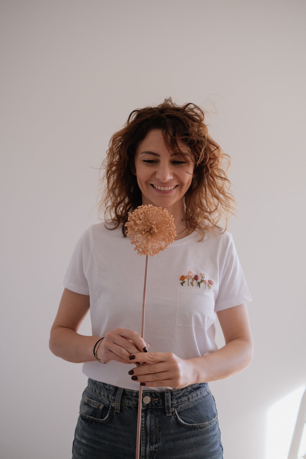 T-SHIRT RICAMI TASCHINO