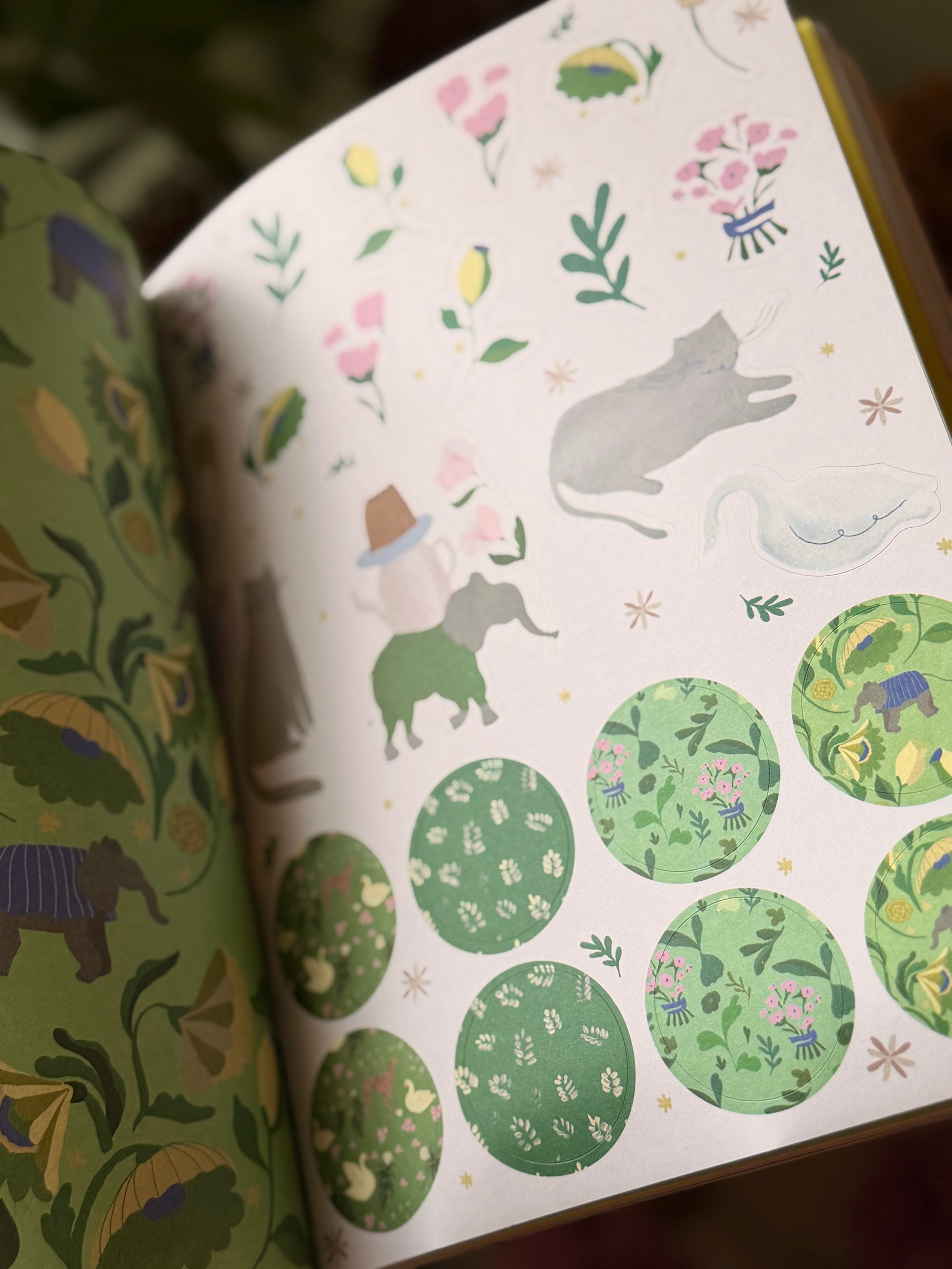FLOW BOOK FOR PAPER LOVERS 13