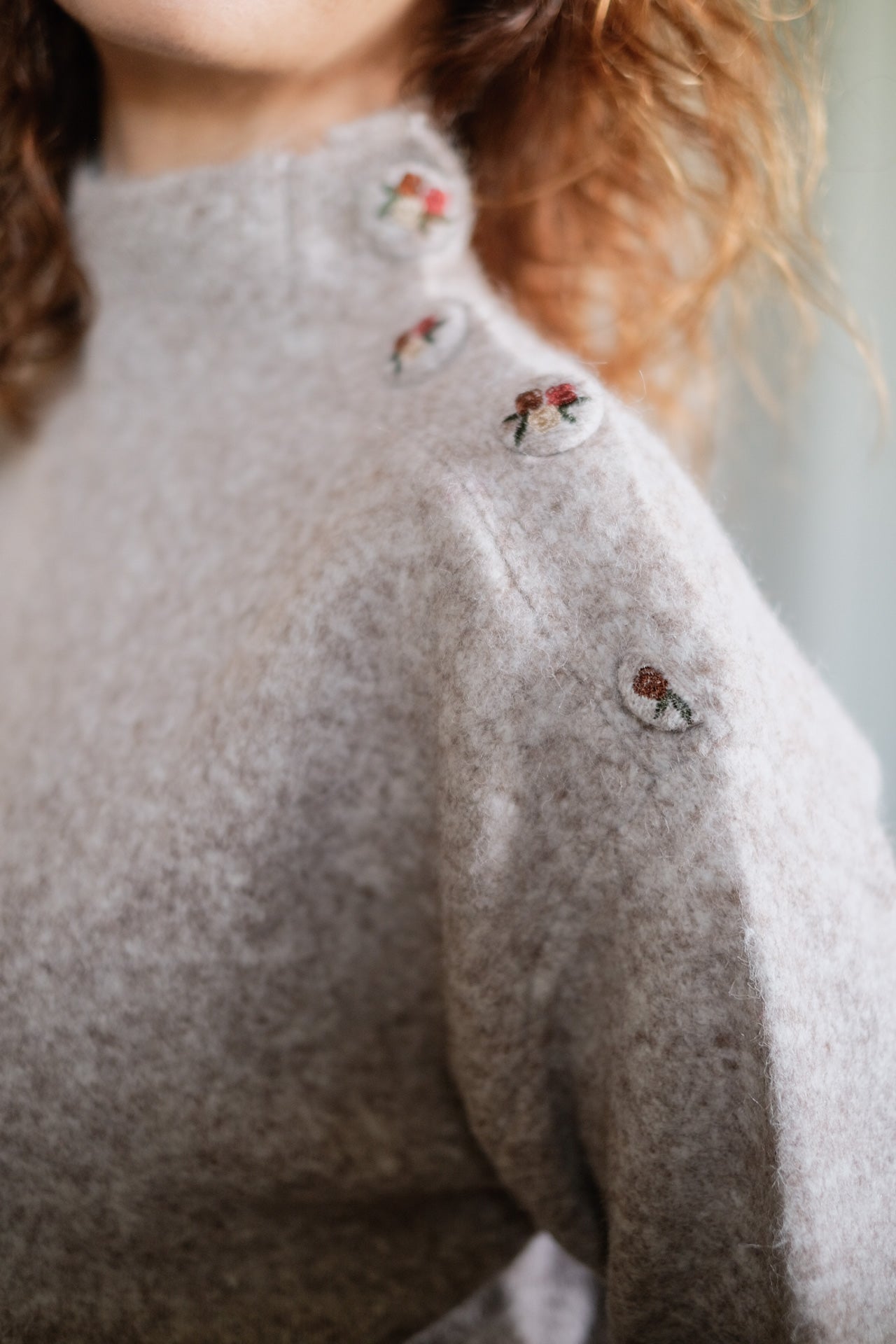 MAGLIA ECRU DOLCE ROSELLINA