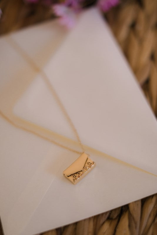 COLLANA LETTER FLOWER