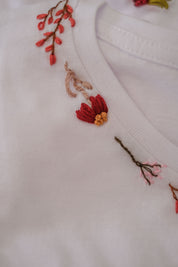 T-SHIRT RICAMI CORONCINA